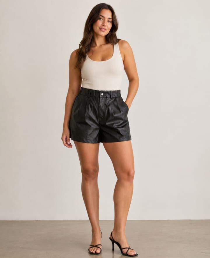 SHORT ANNECY