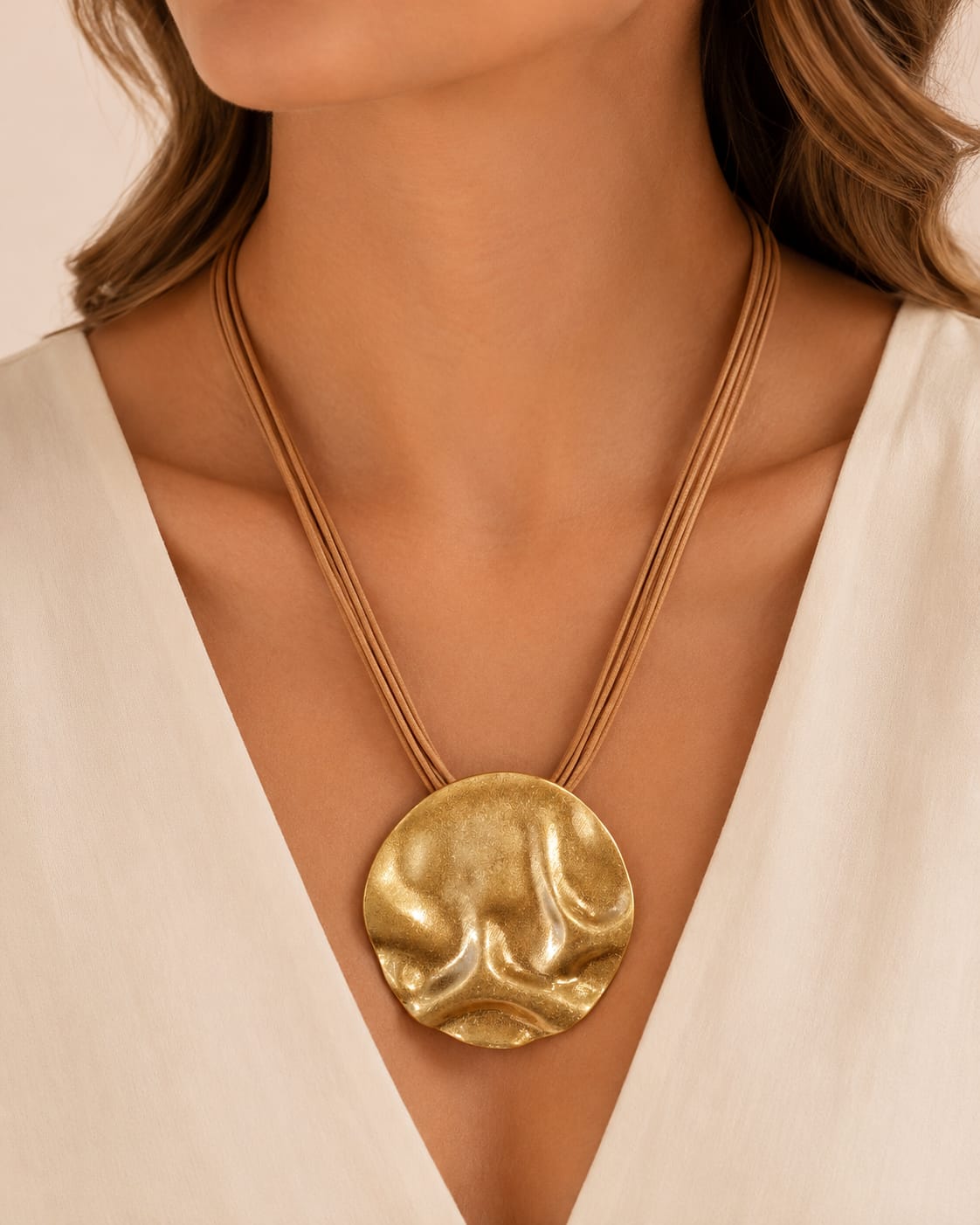 COLLAR
